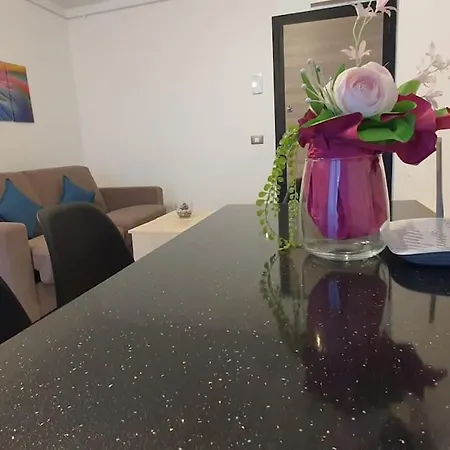 Apartment Luxury Seaview 2 Bedrooms Alezzy Navodari